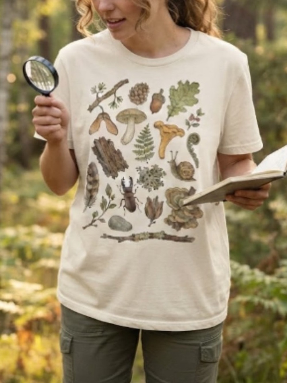 Vintage Reptile Nature Graphic T-Shirt in Cream